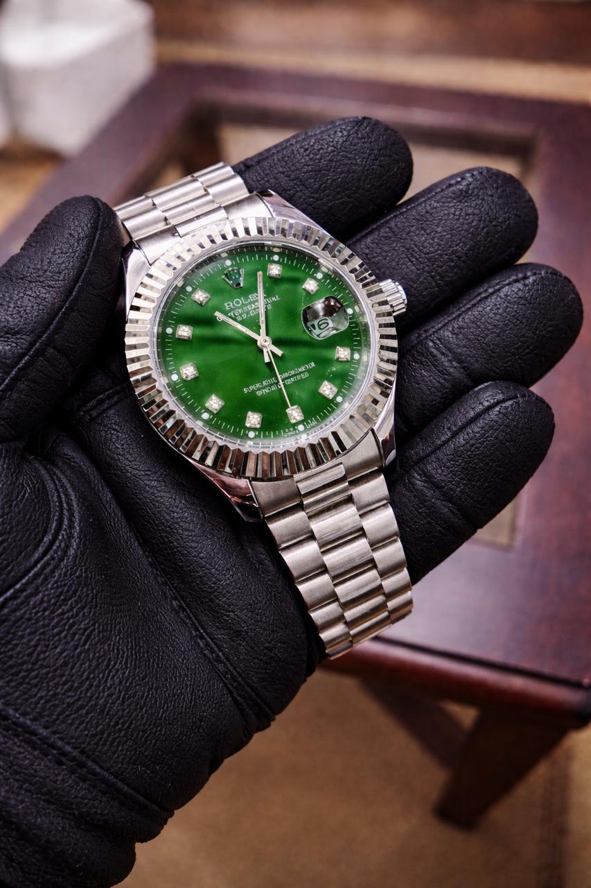 Rolex Silver Green Stainless Steel Watch – Premium Design